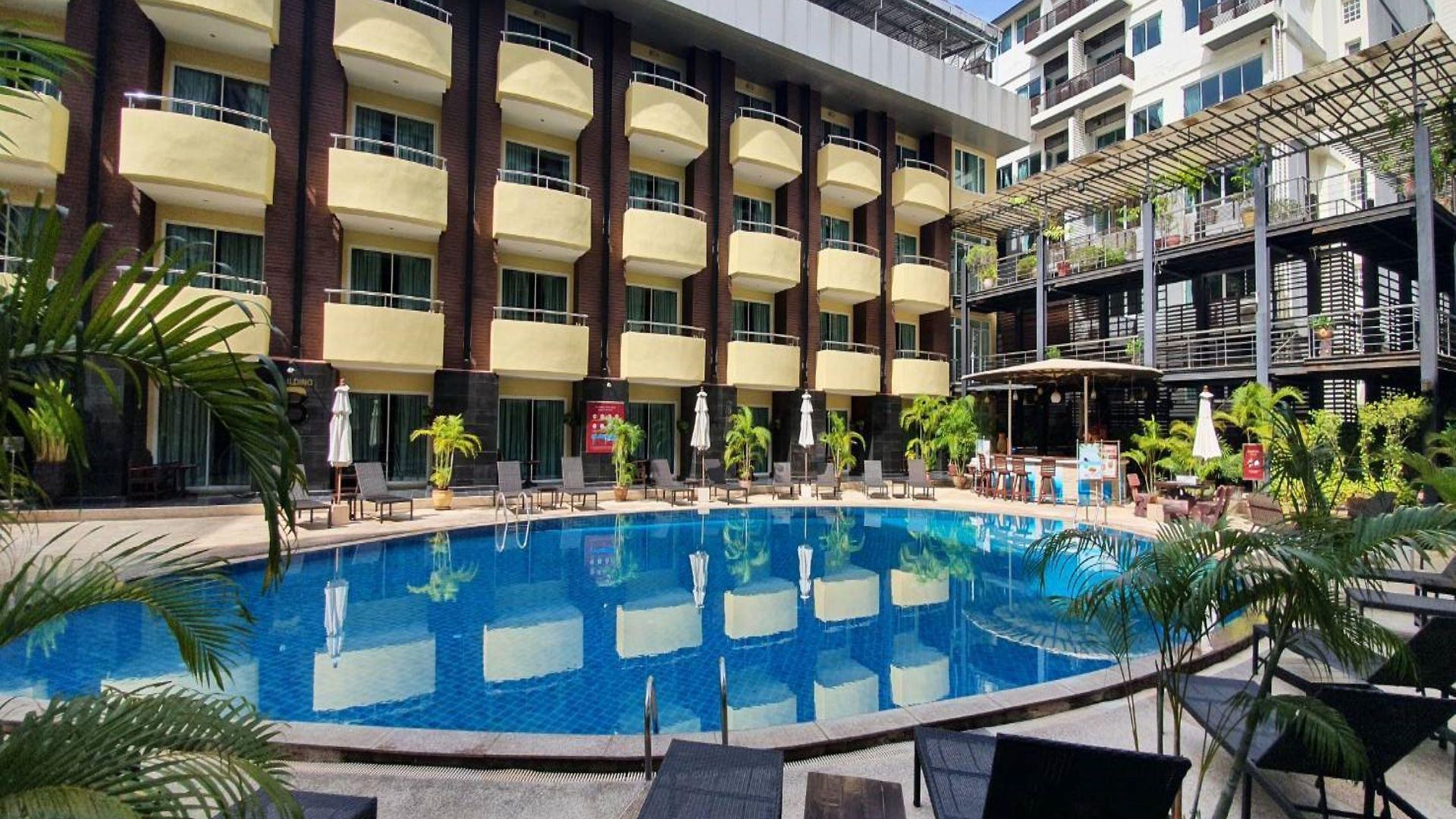 บารอน บีช โรงแรม 4*