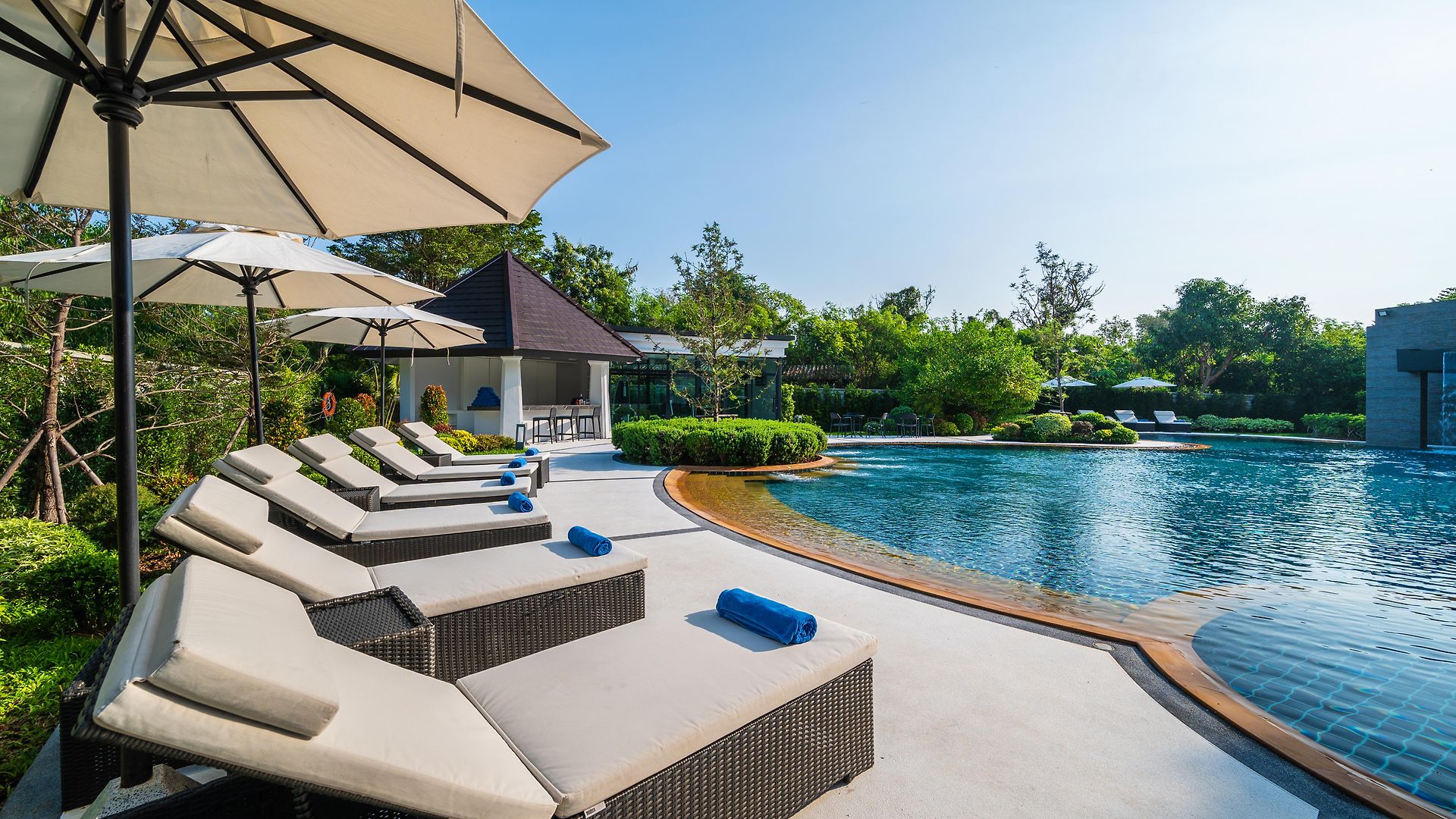 Manhattan - Sha Extra 4* Pattaya