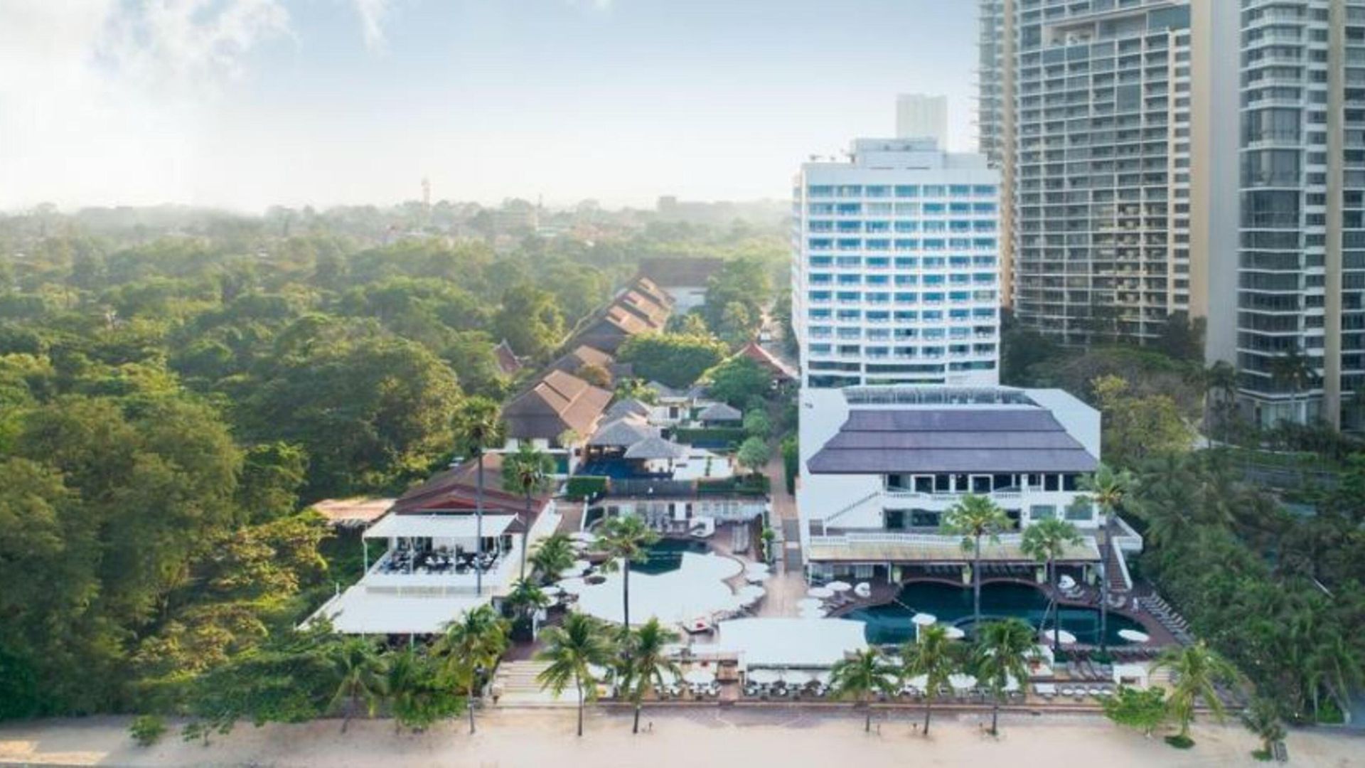 โรงแรม Pullman G