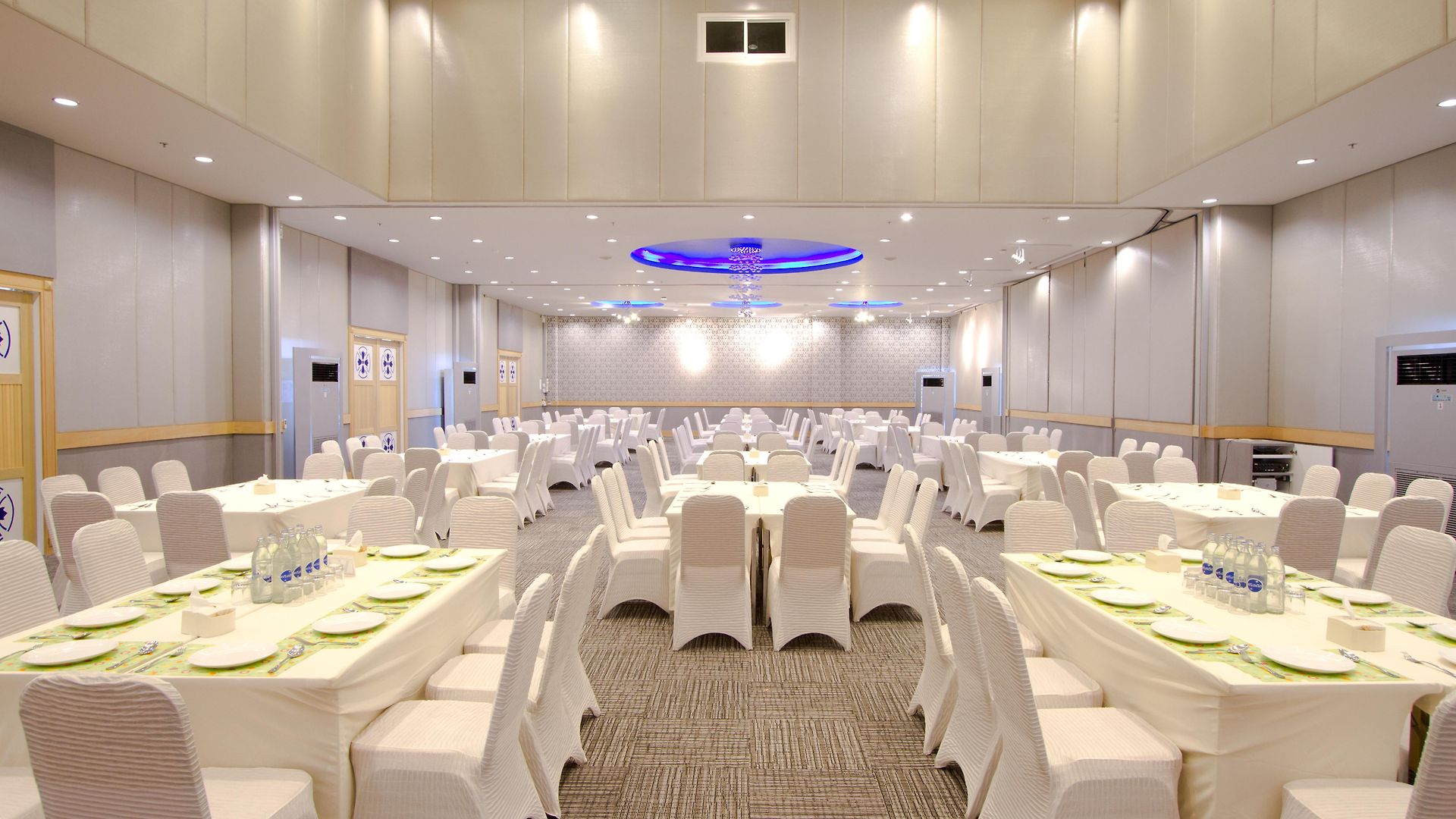 โรงแรม เบลล่าเอ็กซ์เพรส Pattaya