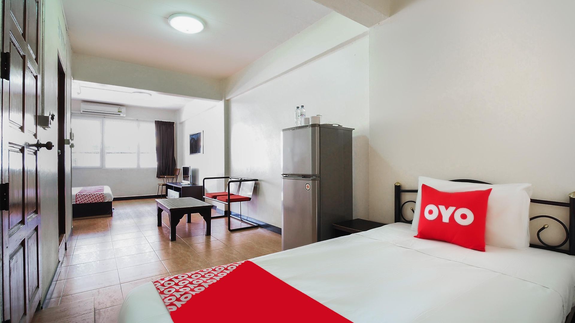 Oyo 963 Sunshine Pattaya