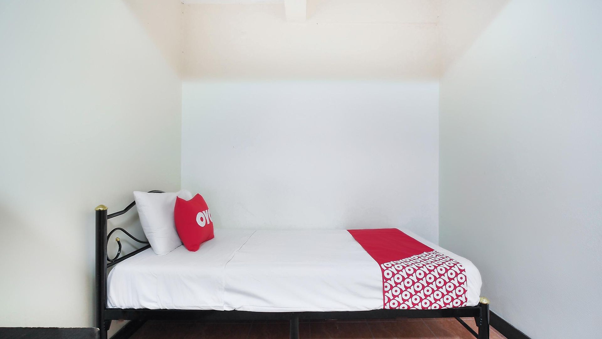 Oyo 963 Sunshine โรงแรม 2*
