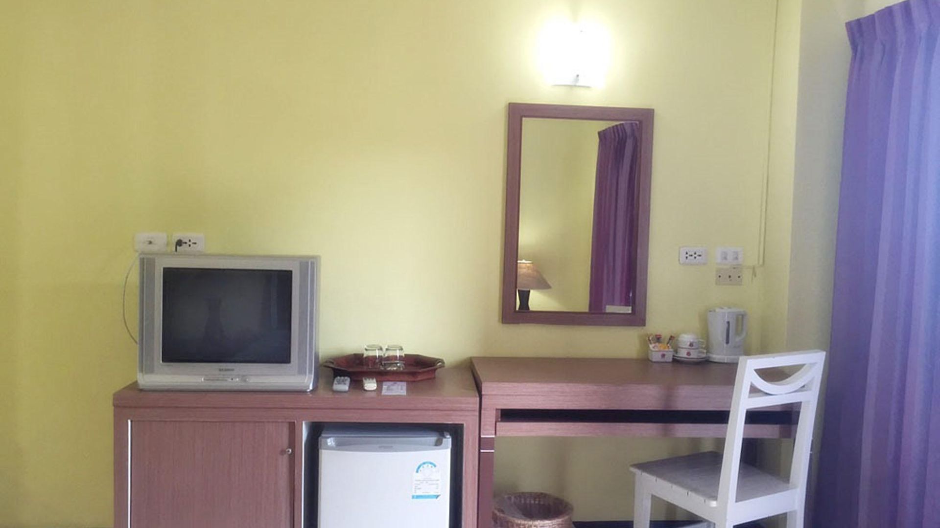 Eastiny โรงแรม 4*