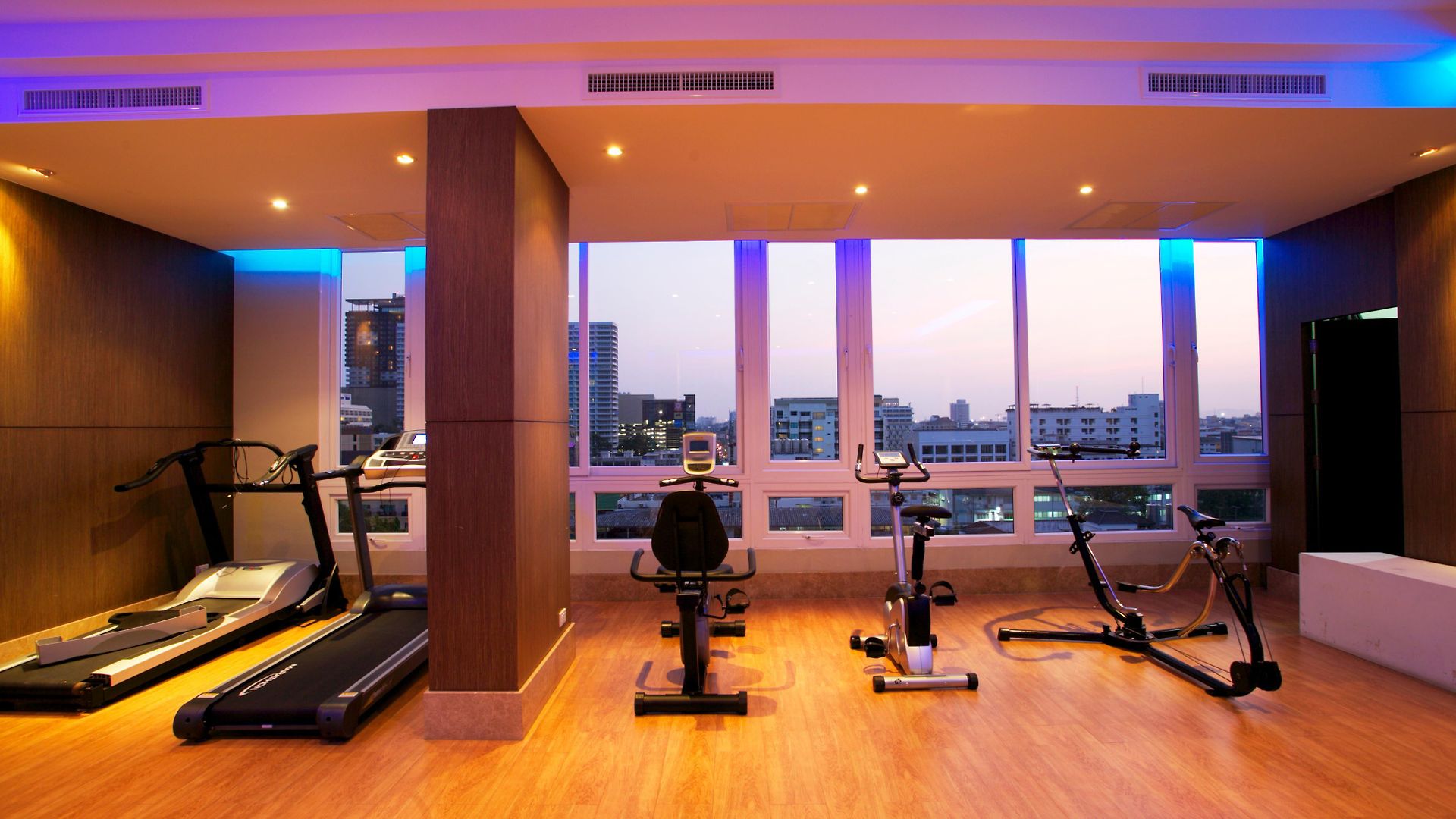 Intimate - Sha Extra โรงแรม 4*