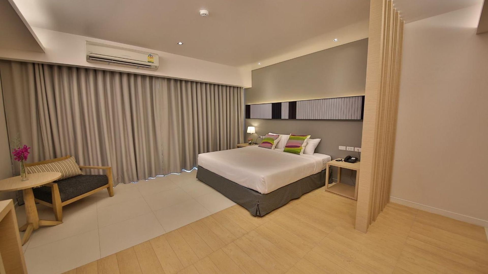 The Sun Xclusive โรงแรม 3*