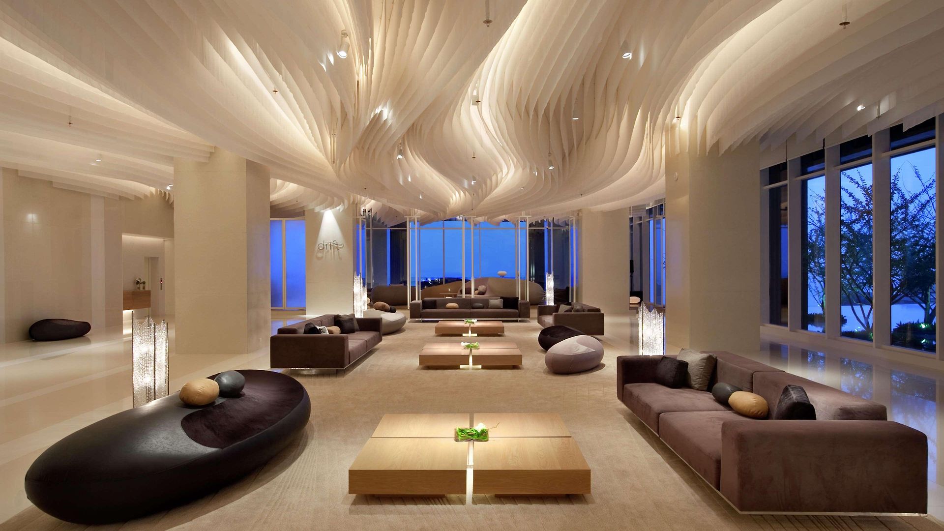 โรงแรมฮิลตัน พัทยา - Sha Extra รีสอร์ท 5*