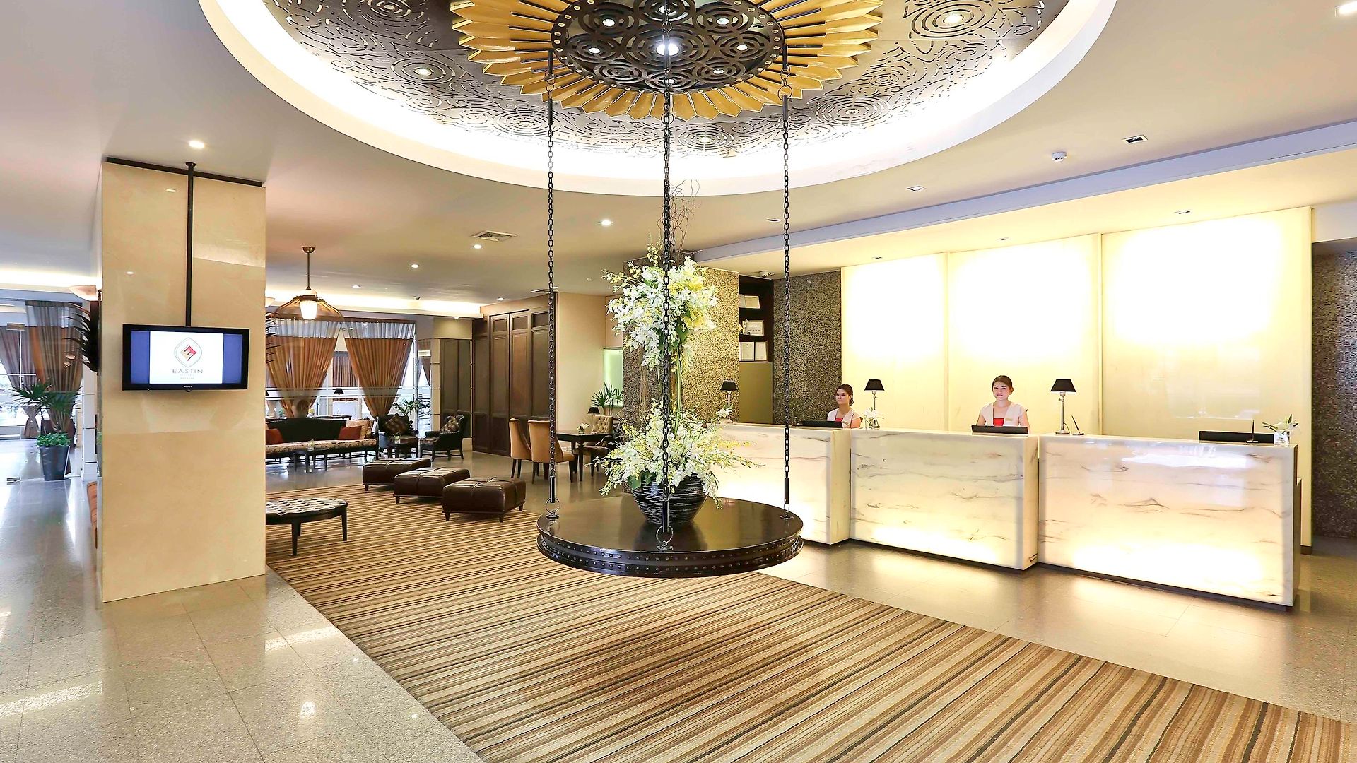 Sunbeam โรงแรม 4*
