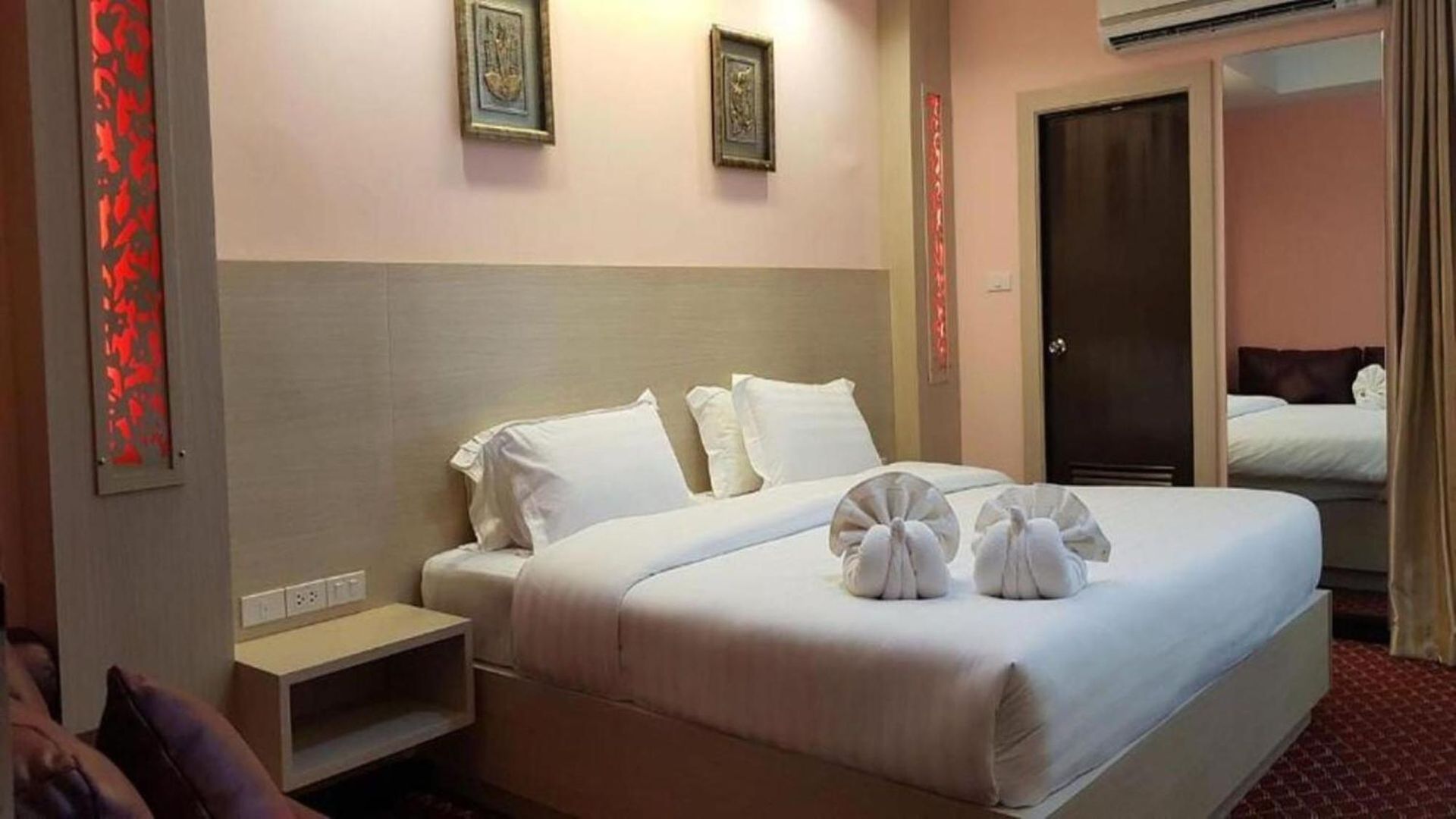 Hotel Romeo Palace 3*