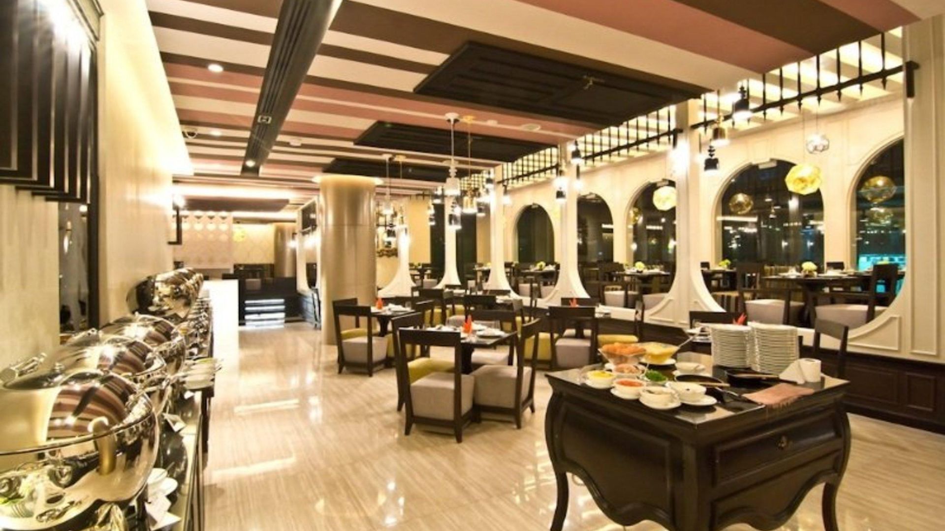โรงแรม ทีซิกซ์ตี้ไฟว์ Pattaya