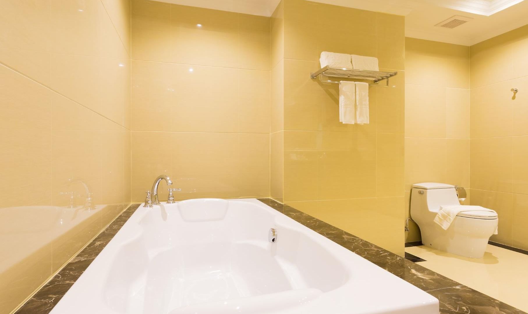 Lk President โรงแรม Pattaya
