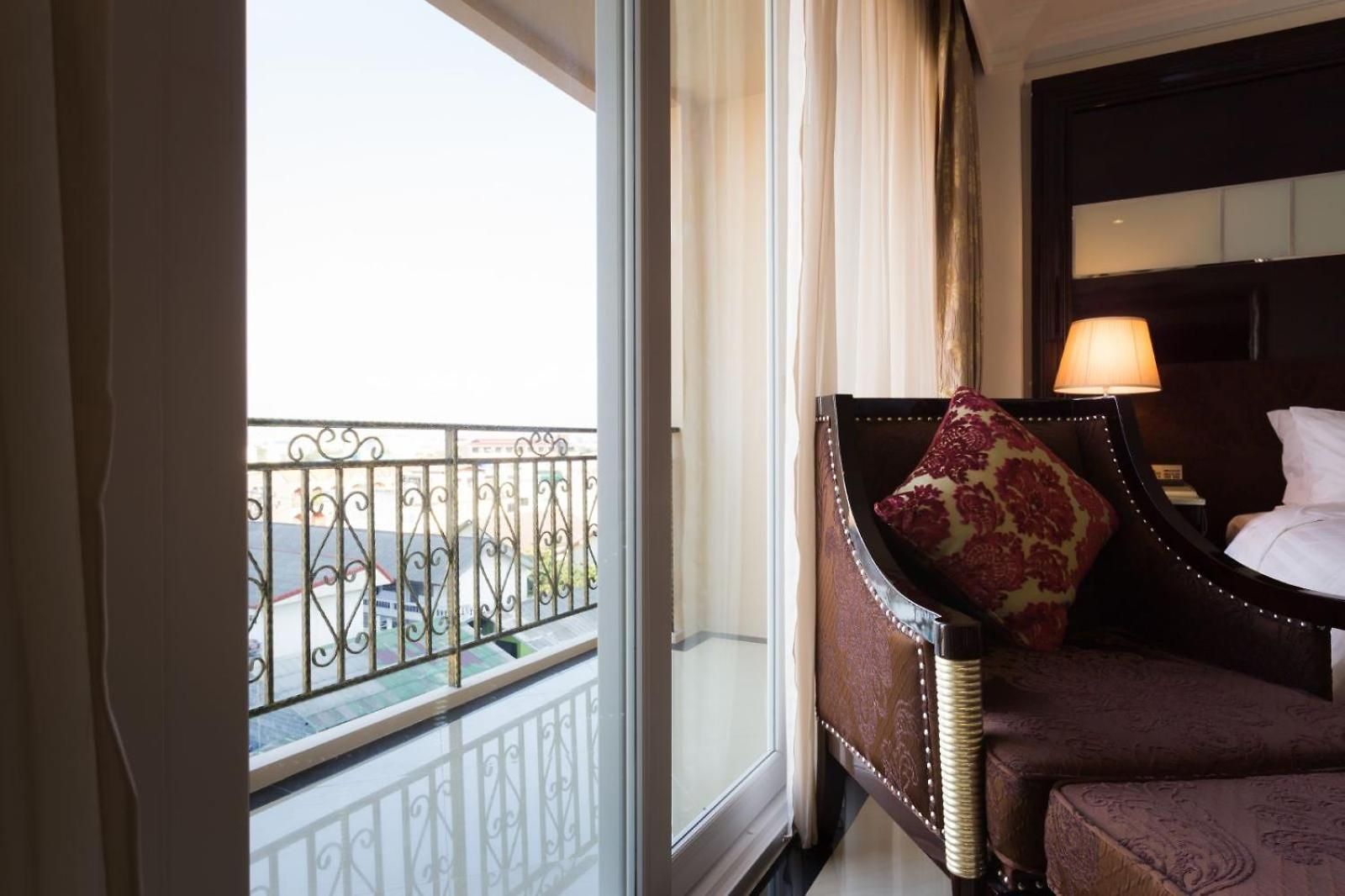 Lk President โรงแรม Pattaya