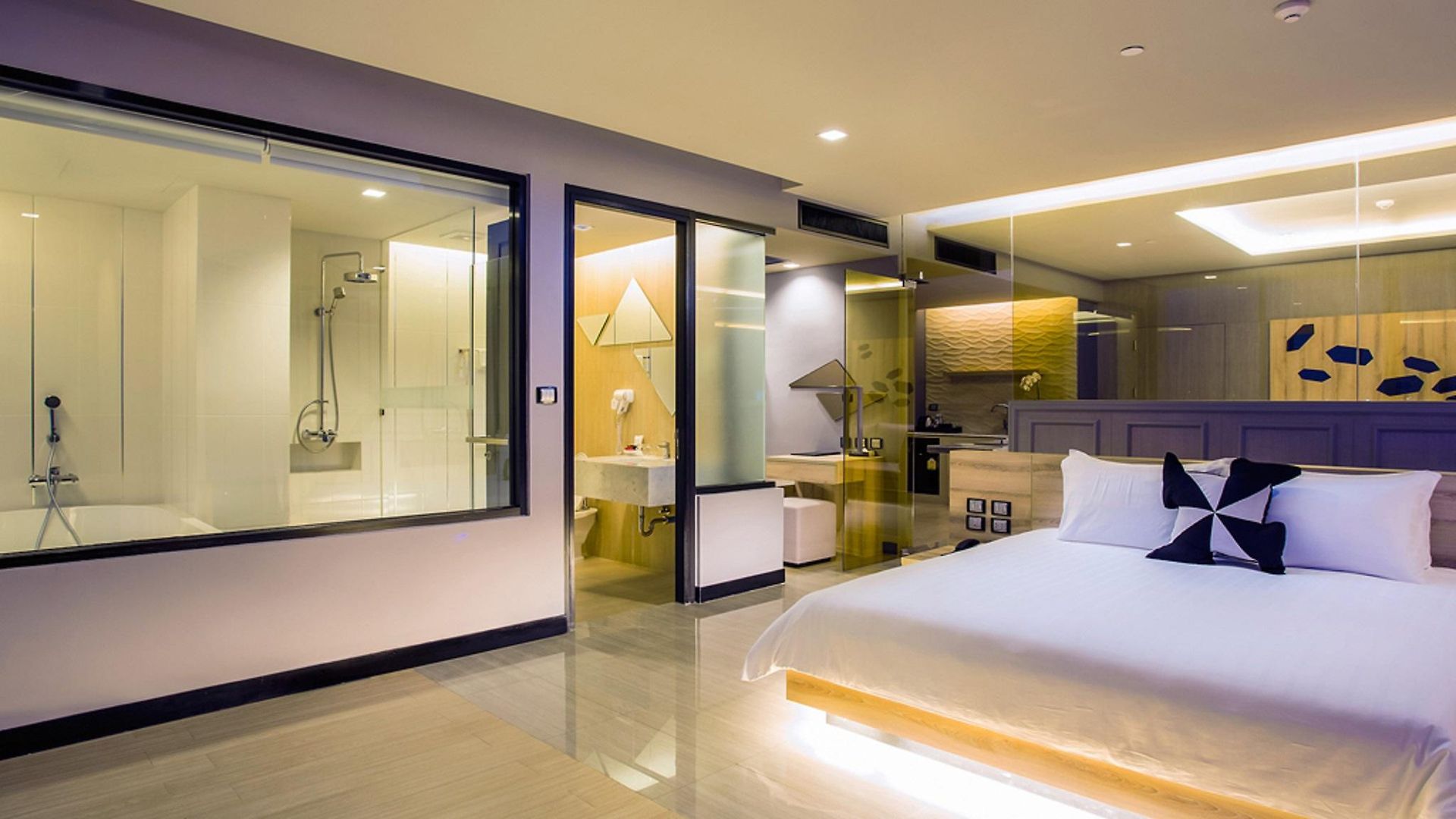 Tsix5 Phenomenal 5*