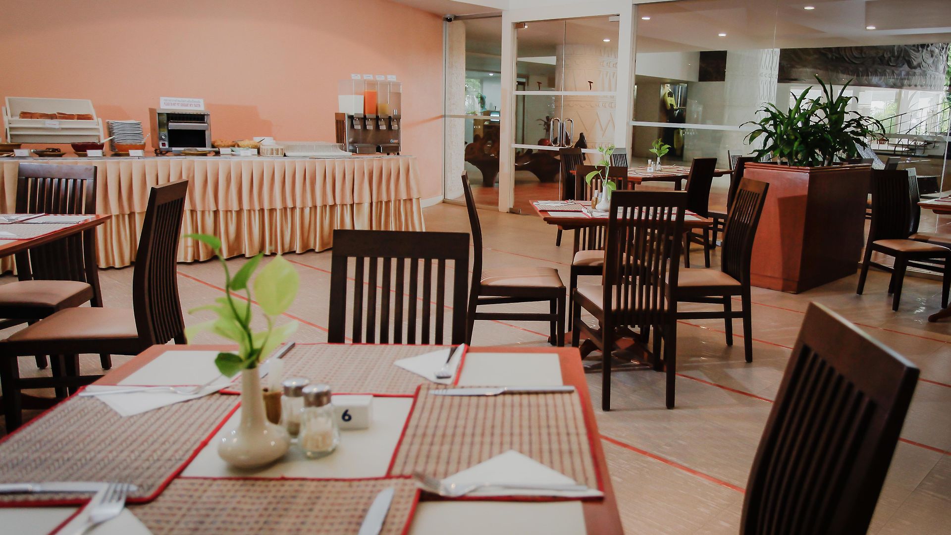 Tropicana รีสอร์ท