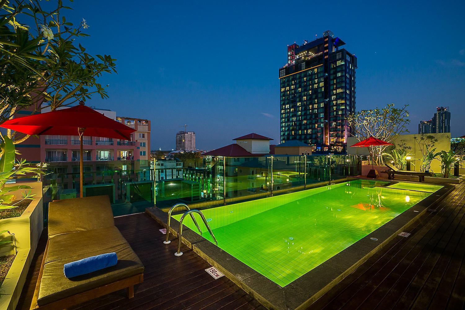 โรงแรม Sunshine Hip