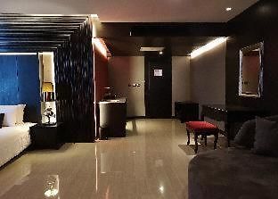 โรงแรม Tsix5 Quarter
