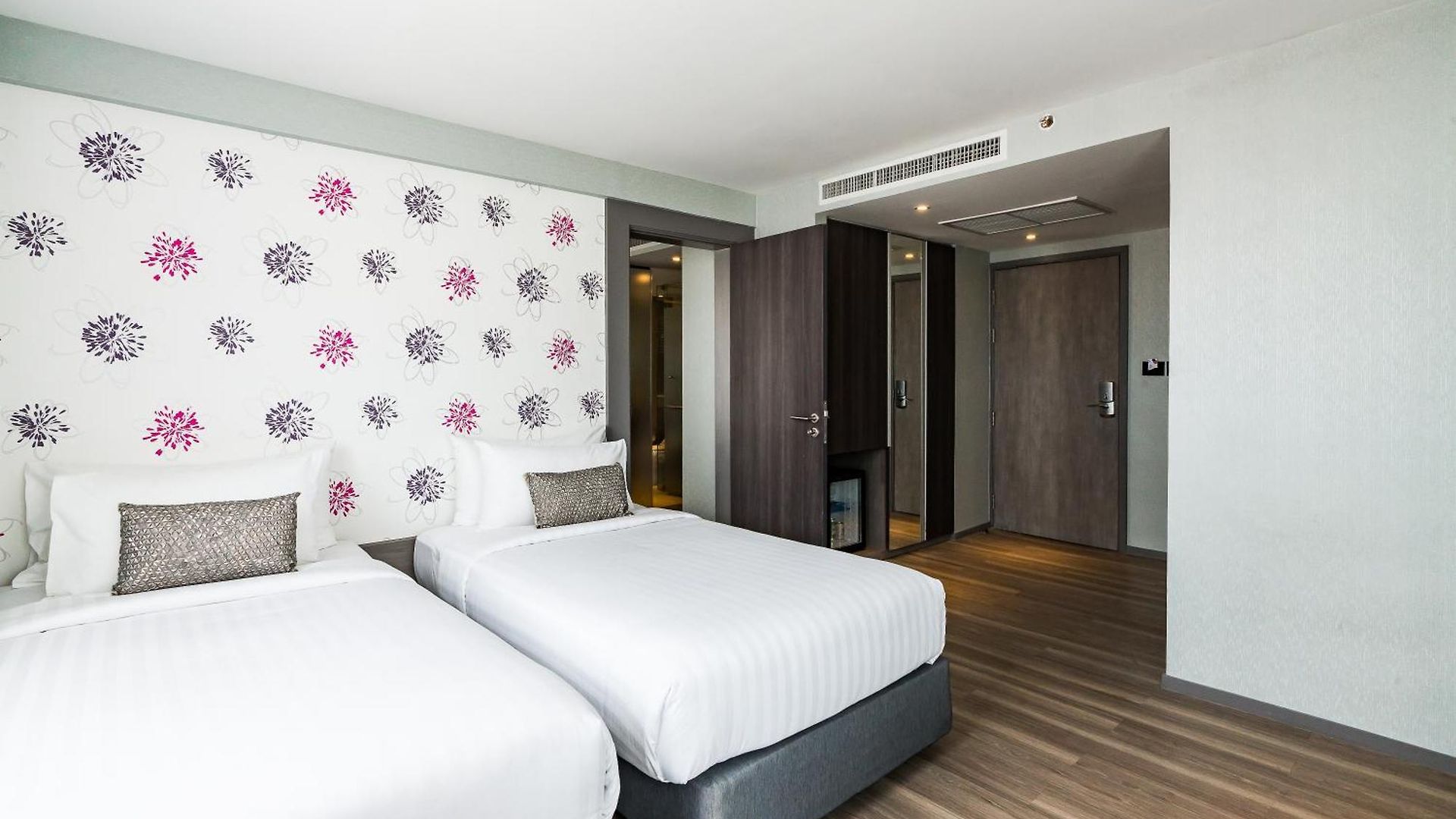 Citrus Grande By Compass Hospitality 5*