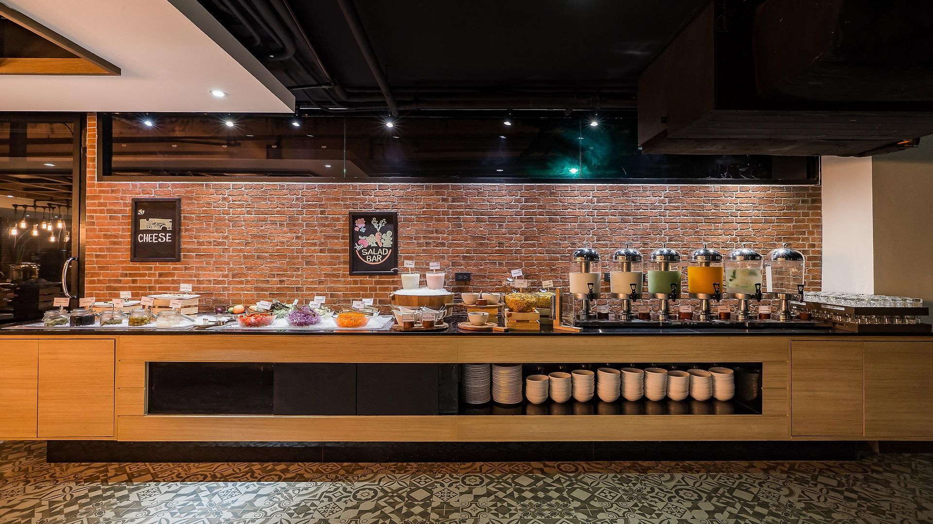 โรงแรม Citrus Grande By Compass Hospitality