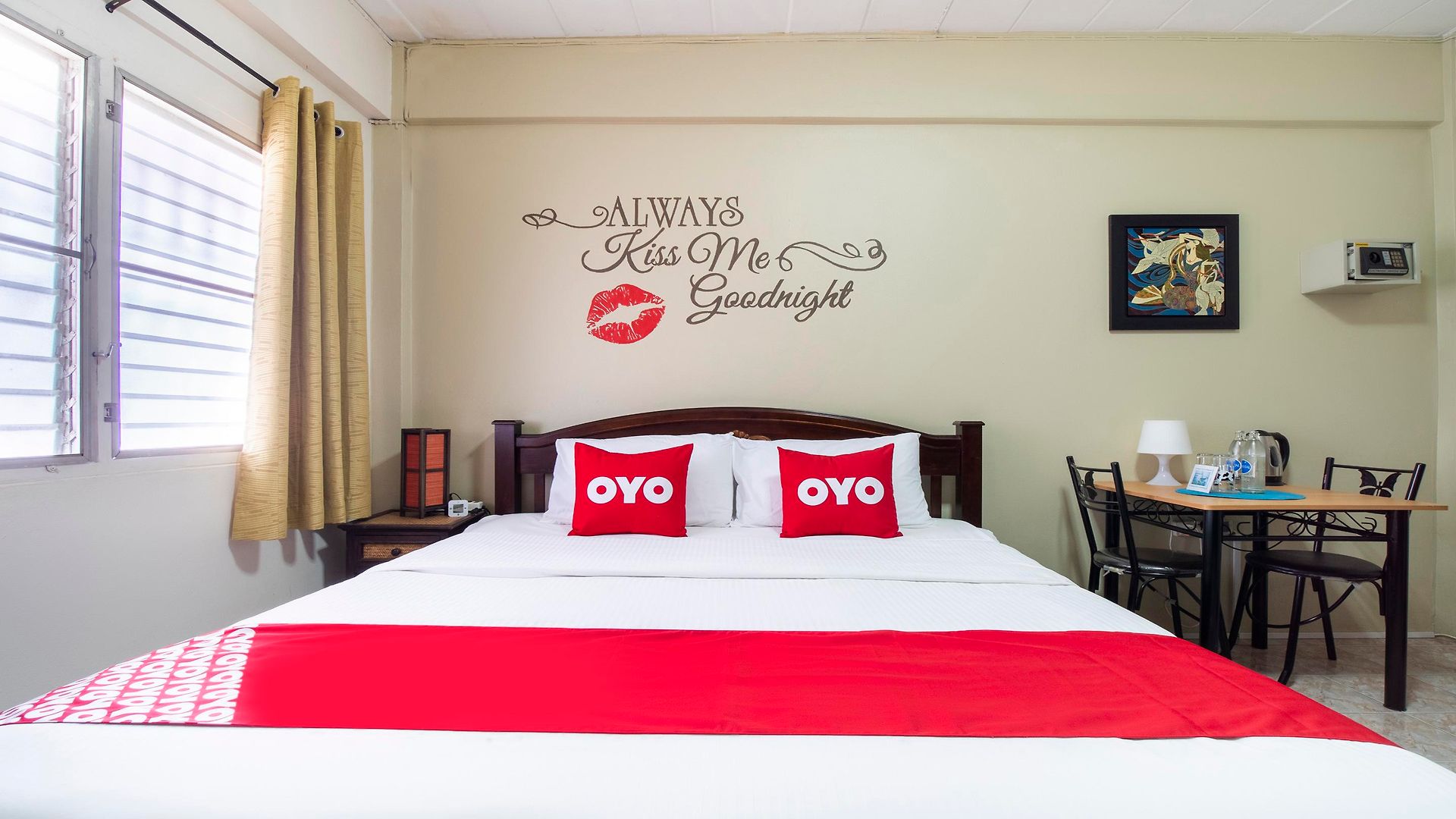 Oyo 838 Aromdee Hotel 2*