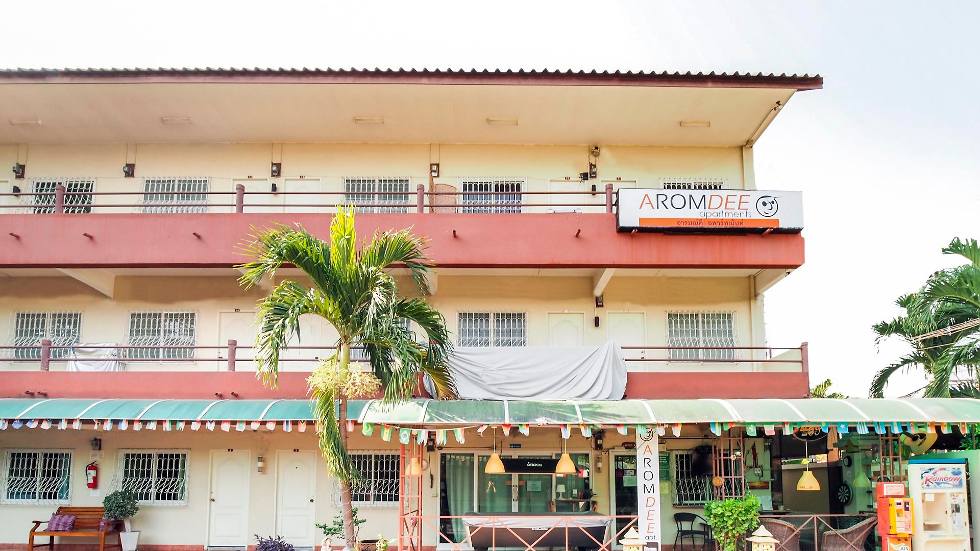 Hotel Oyo 838 Aromdee