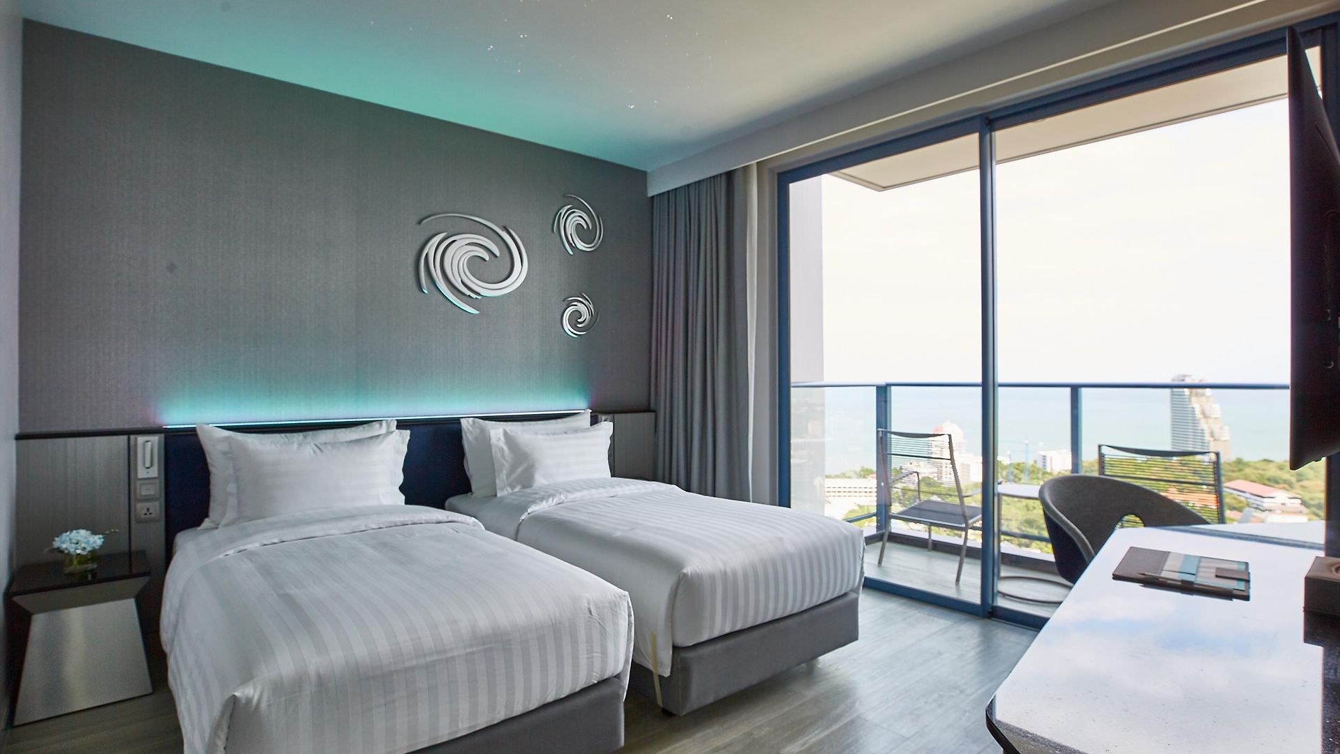 Grande Centre Point โรงแรม Pattaya