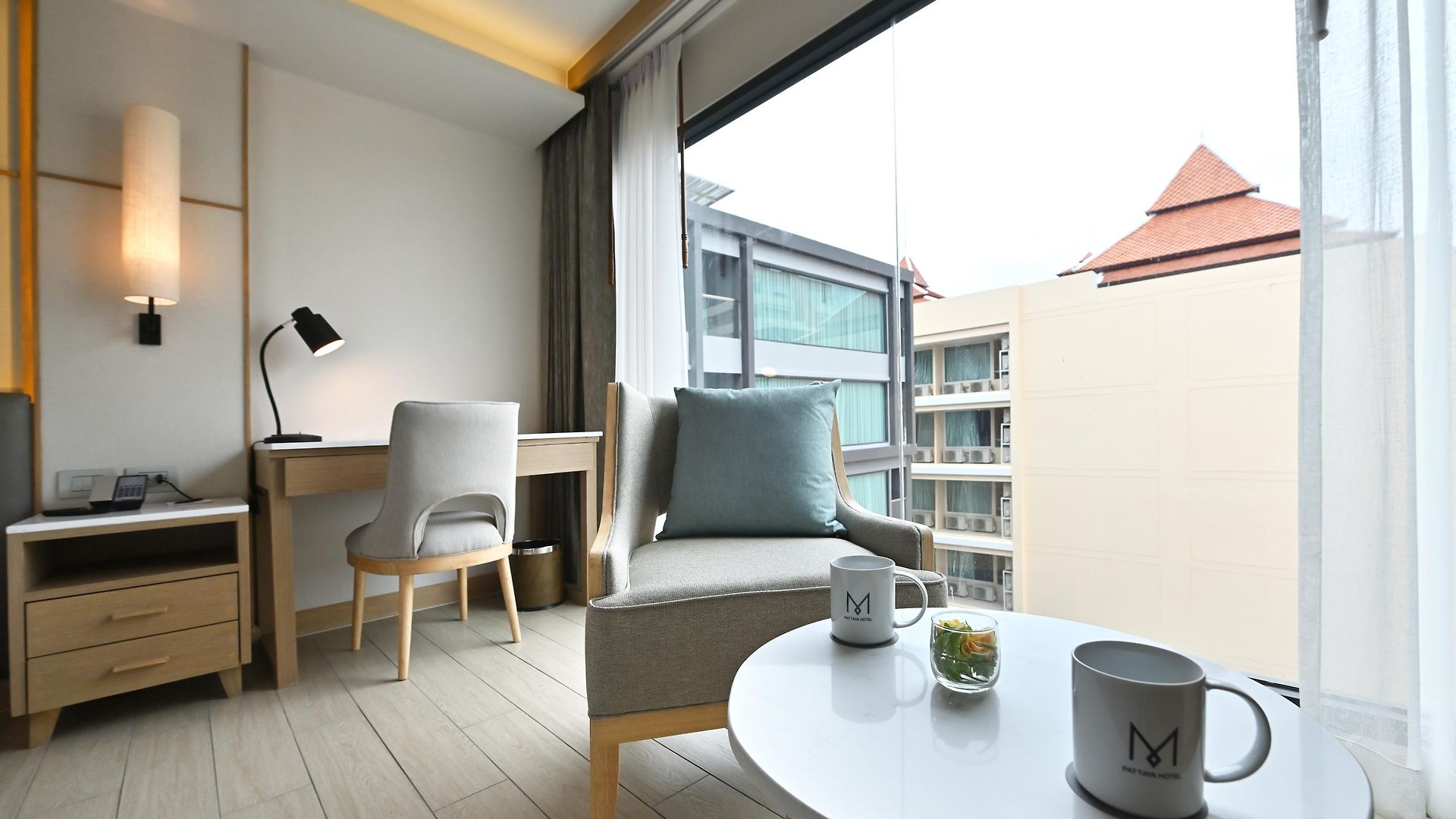 โรงแรม M - Sha Extra 4*
