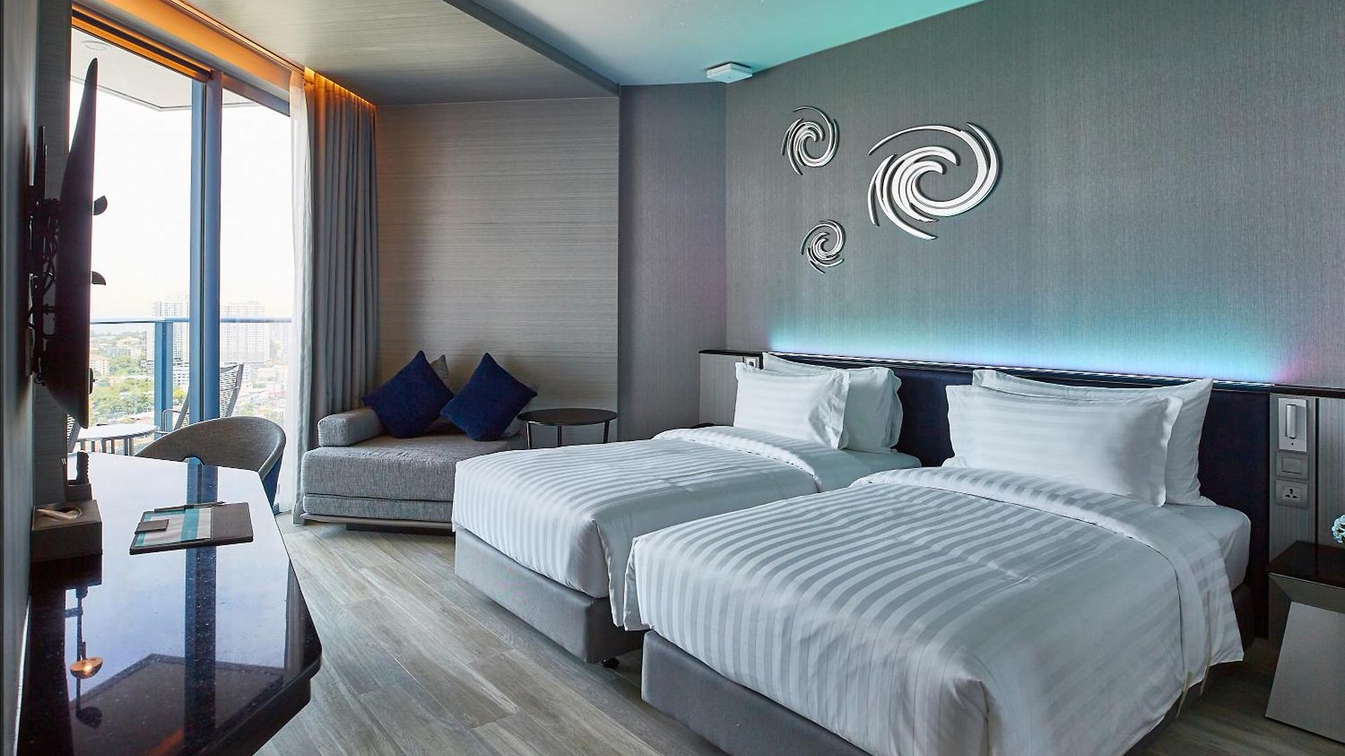 Grande Centre Point 5*
