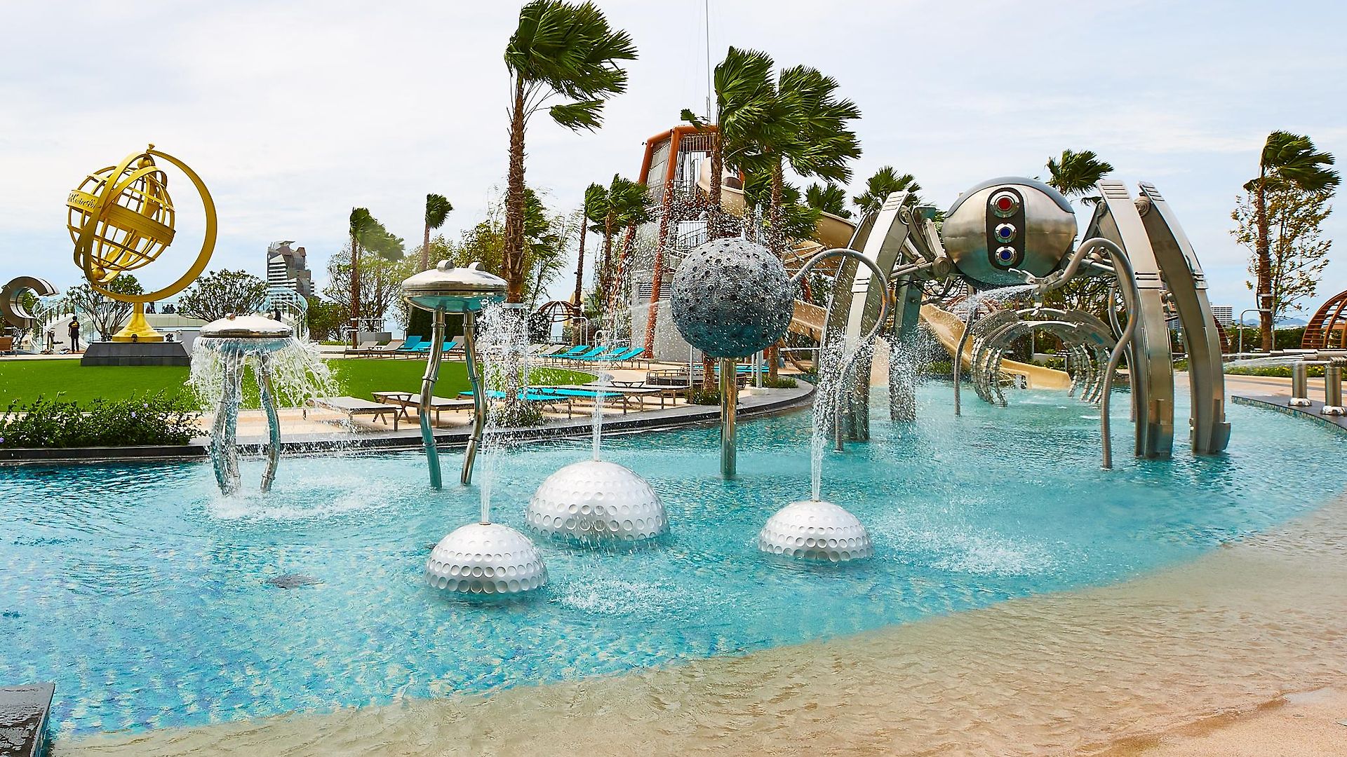 Grande Centre Point โรงแรม Pattaya