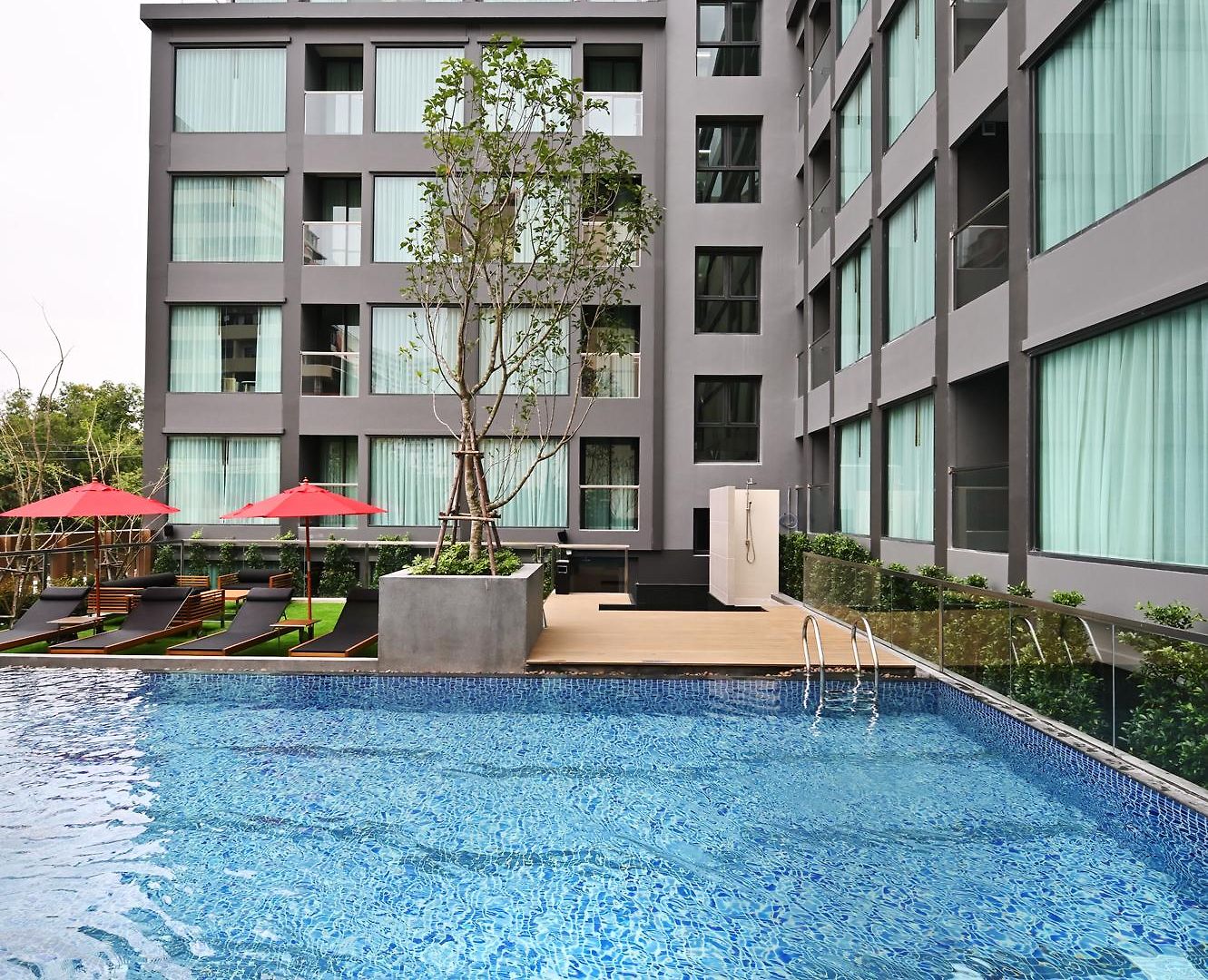 โรงแรม M - Sha Extra 4*
