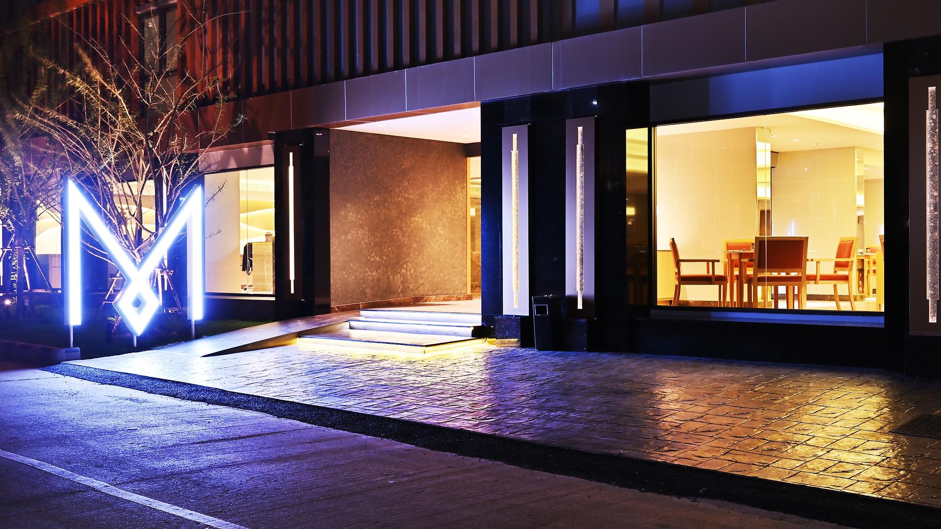 โรงแรม M - Sha Extra 4*