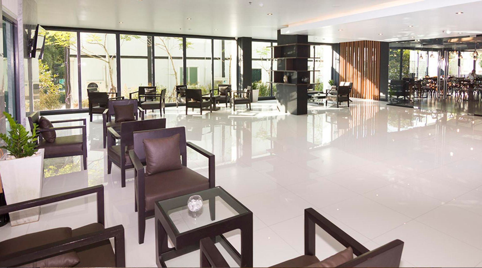 Unique Regency โรงแรม