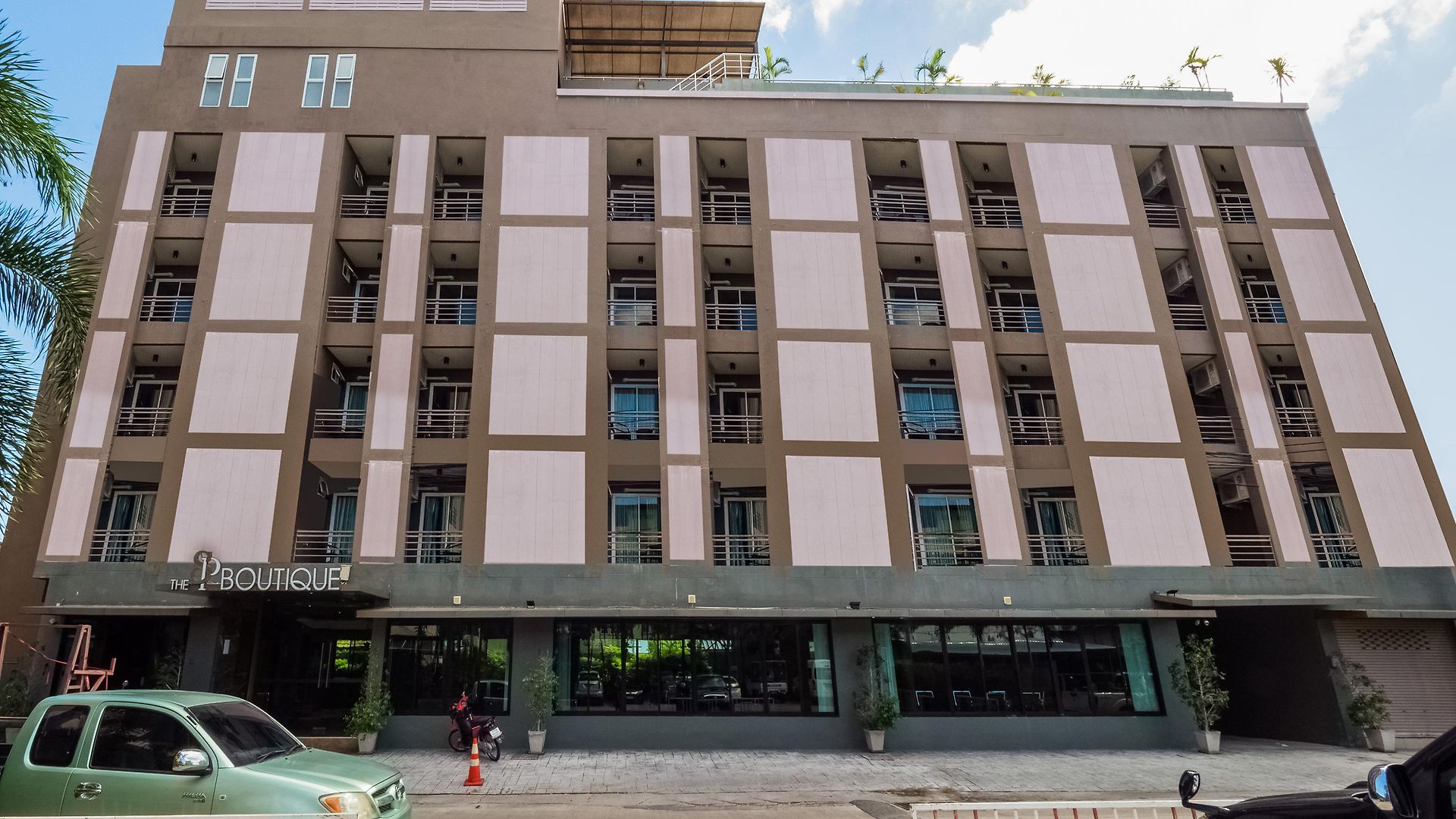 Capital O 1102 The Sp Boutique โรงแรม Pattaya