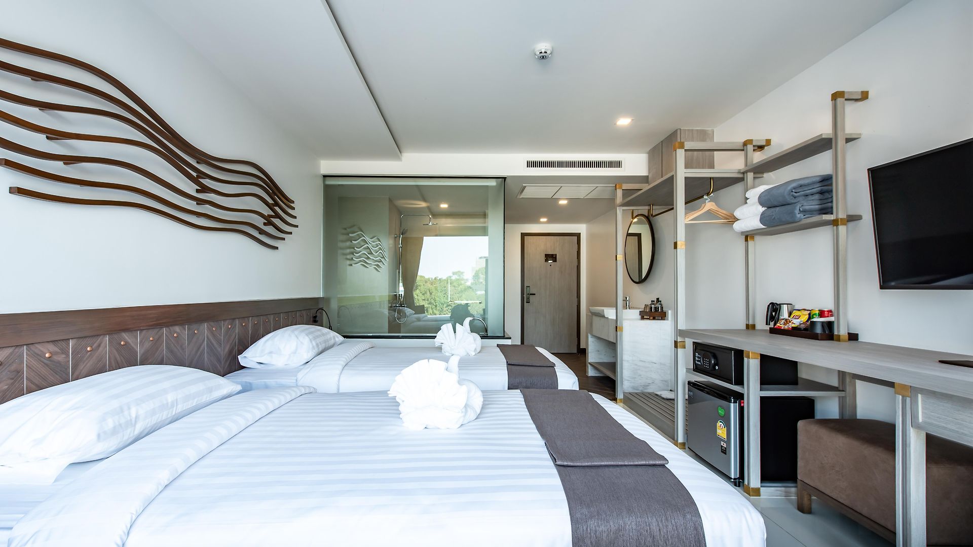 แบควูดส์ โฮเทล พัทยา โรงแรม 5*