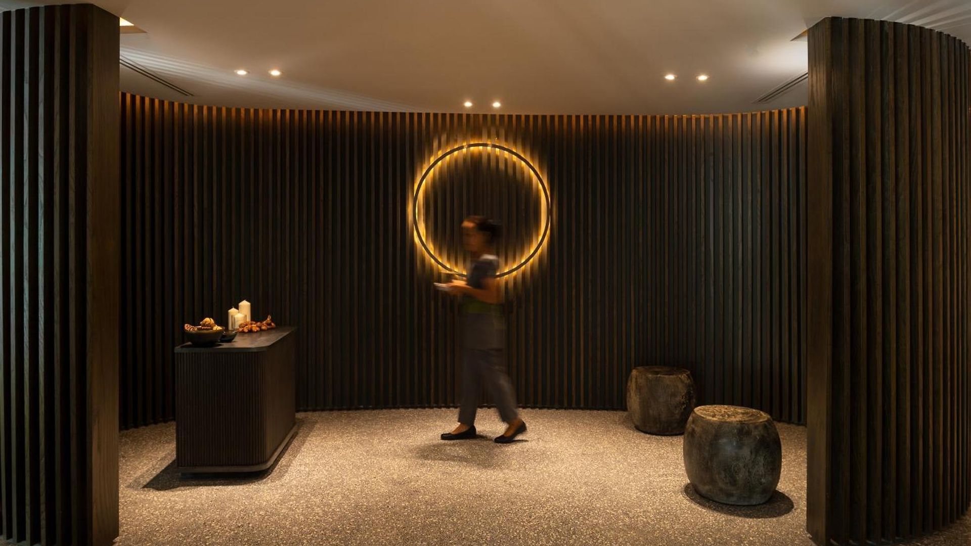 Cross Pratamnak โรงแรม 5*