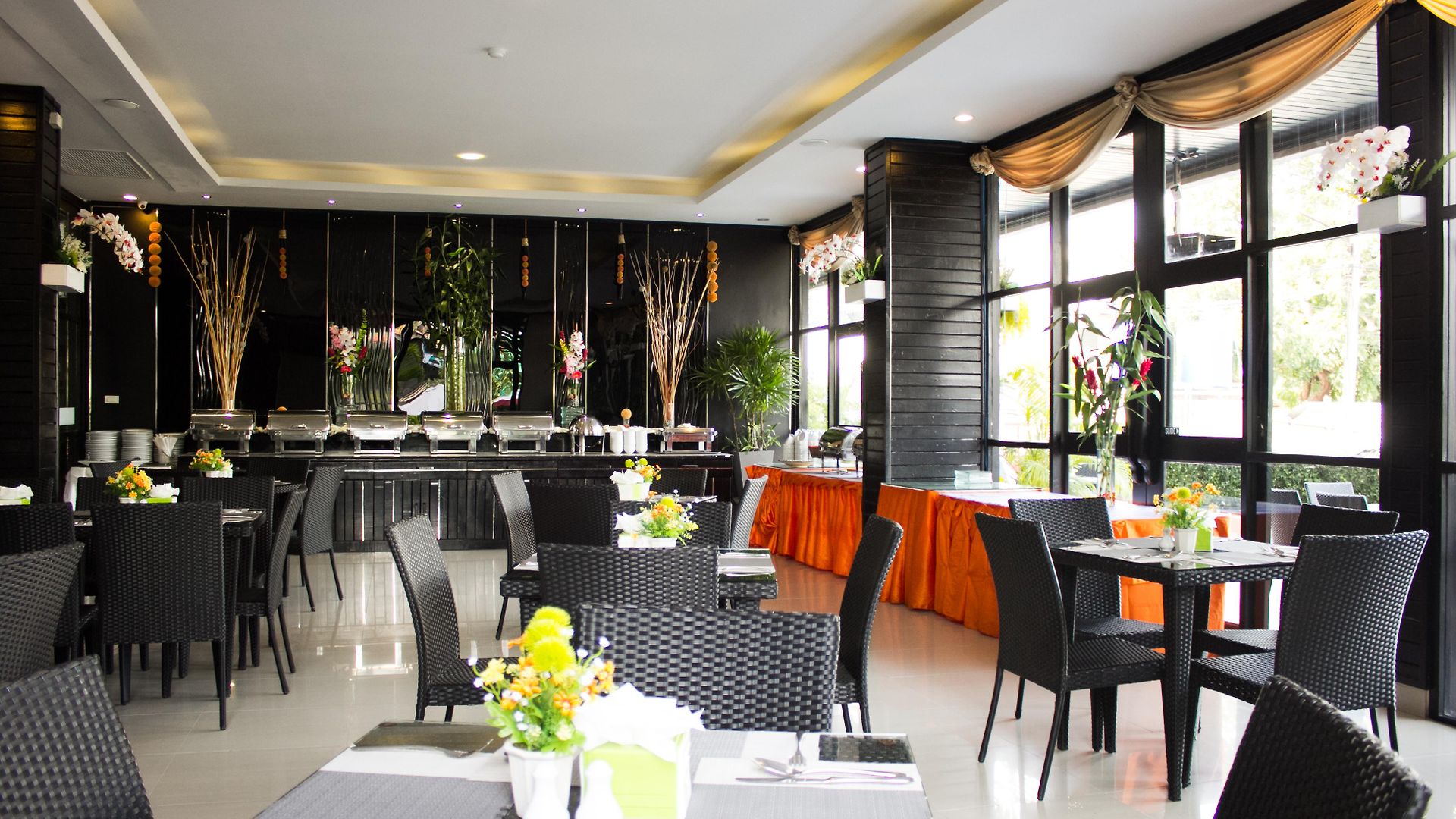 โกลเดนท์ทิวลิป เอสเซนเชียล พัทยา โรงแรม Pattaya