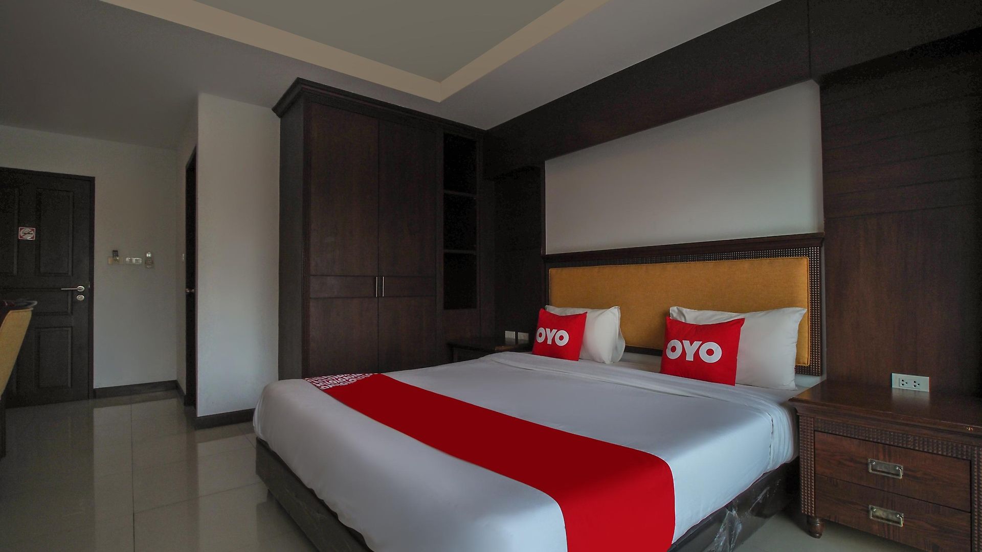 โรงแรม โสตา เรสซิเด้นซ์ 2*