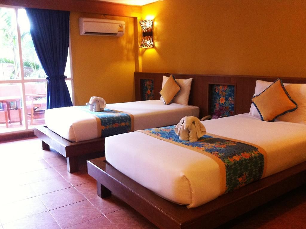 Loma & รีสอร์ท 3*
