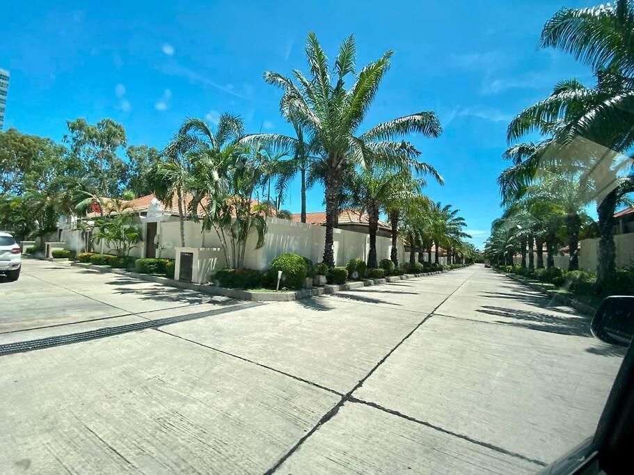 Mj22 Majestic Poolvillas 2 Bedrooms & Cozy Pattaya