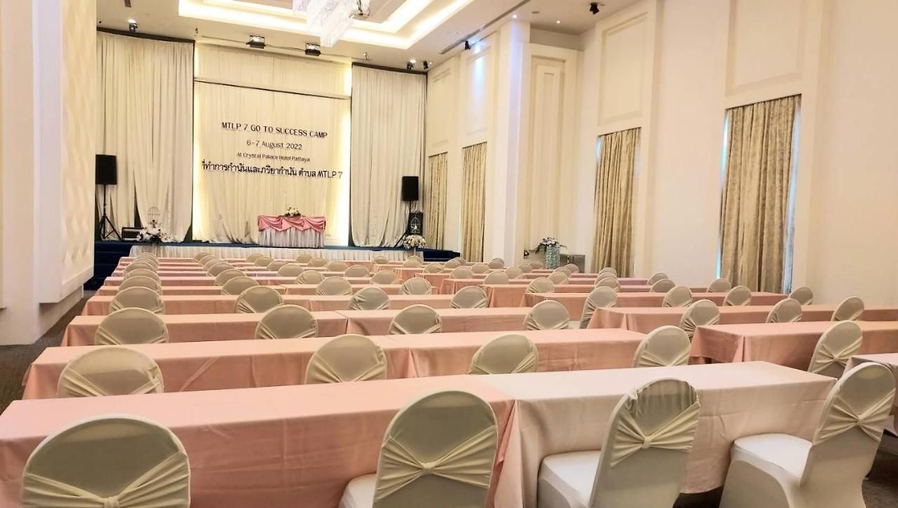 Hotel Crystal Palace Luxury Pattaya