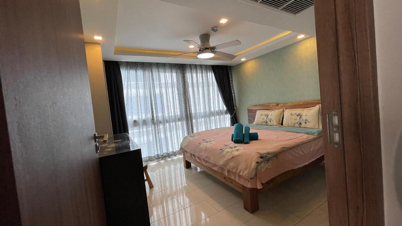 At Soi Buakhao 15 By Grand Ave A *