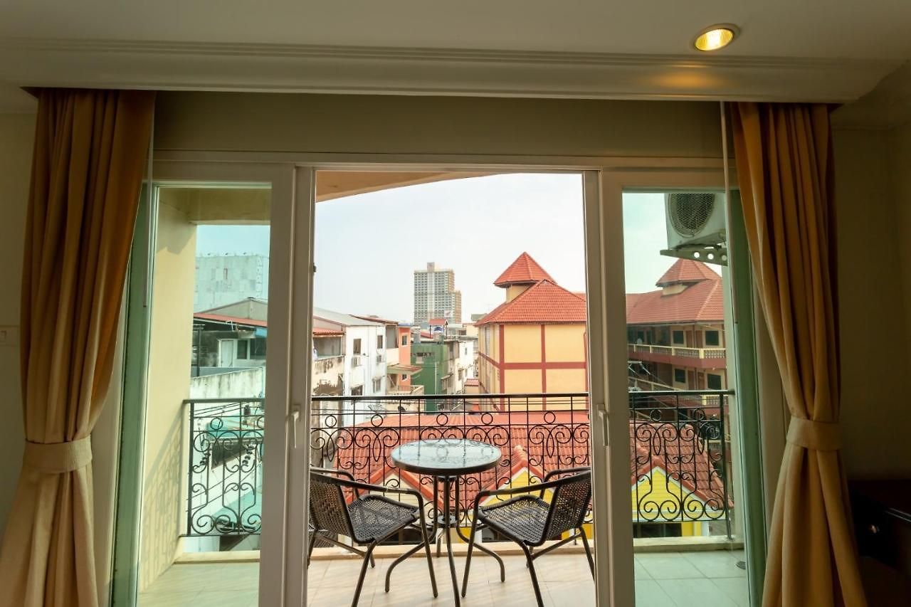 Ivory Palace โรงแรม Pattaya