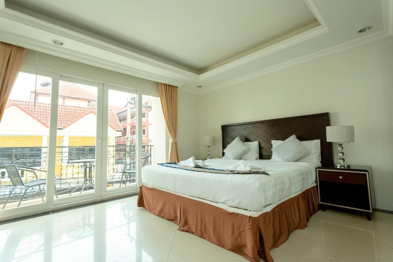 Ivory Palace