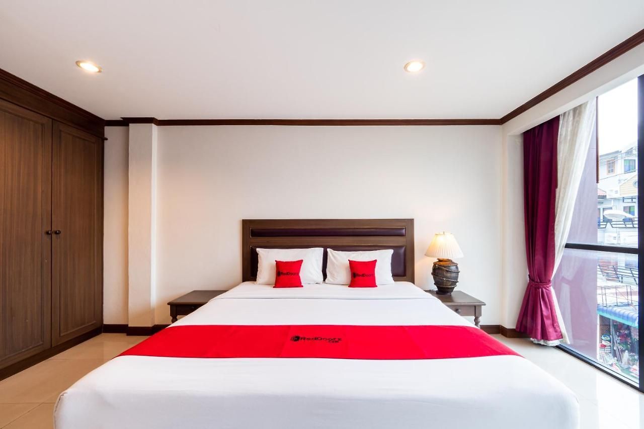 Reddoorz The Modern Place @ Pattaya