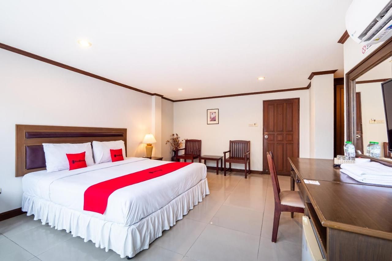 Reddoorz The Modern Place @ Hotel Pattaya