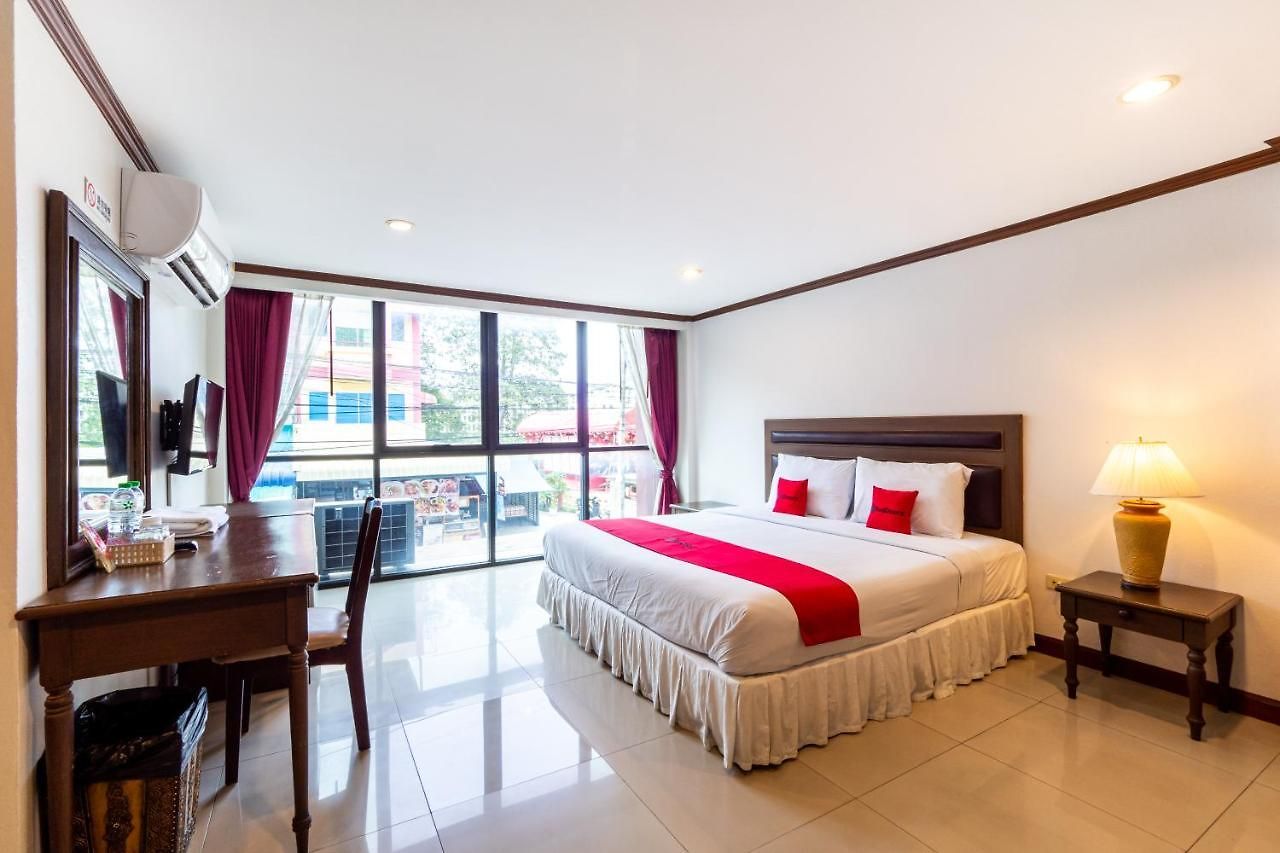 Reddoorz The Modern Place @ 3*