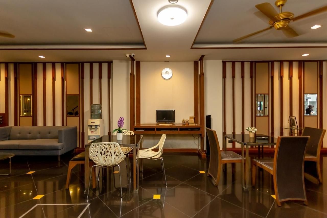 โรงแรม Honey Boutique 3*