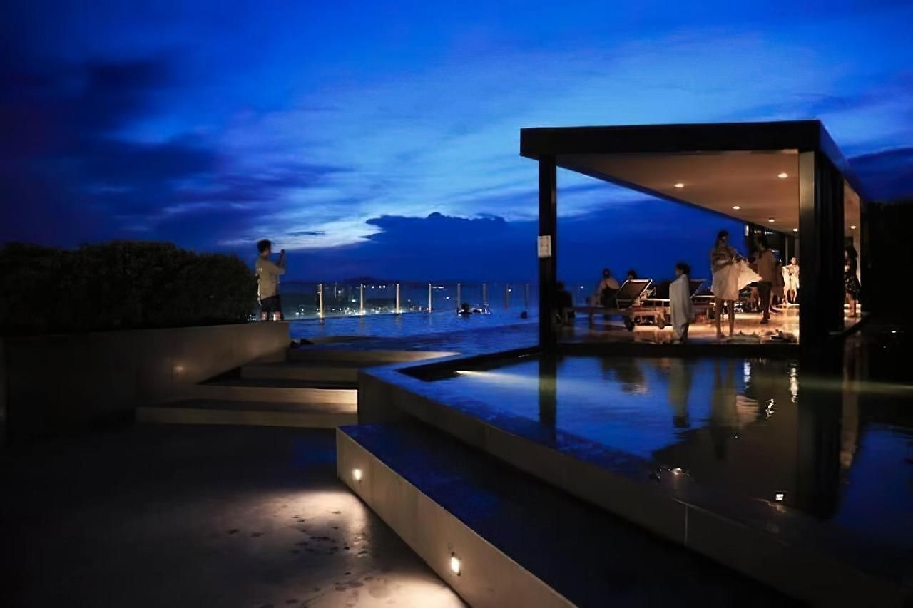 Great Location With Infinity Pool - Apartment *