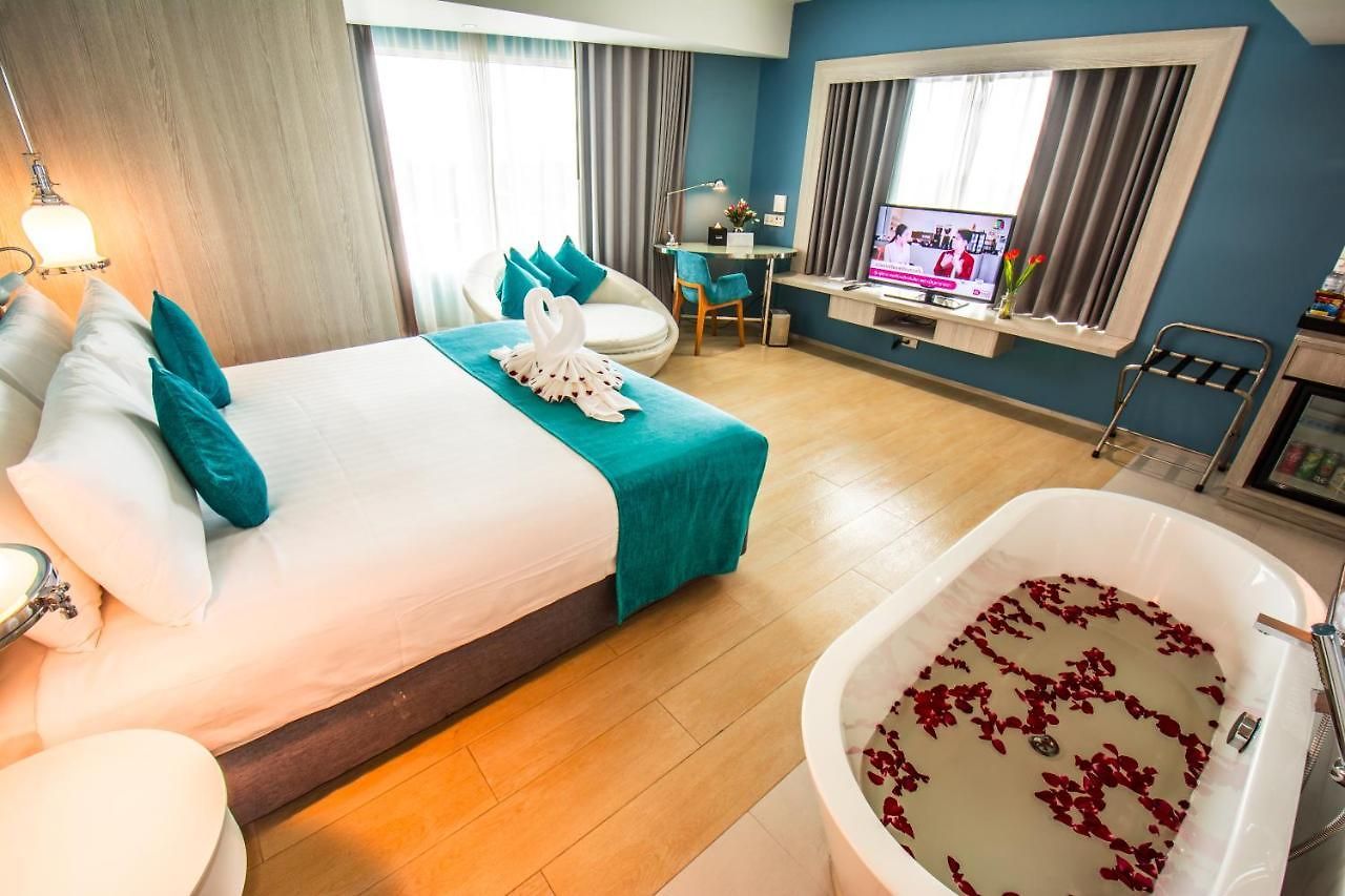 โรงแรม Kudos Parc