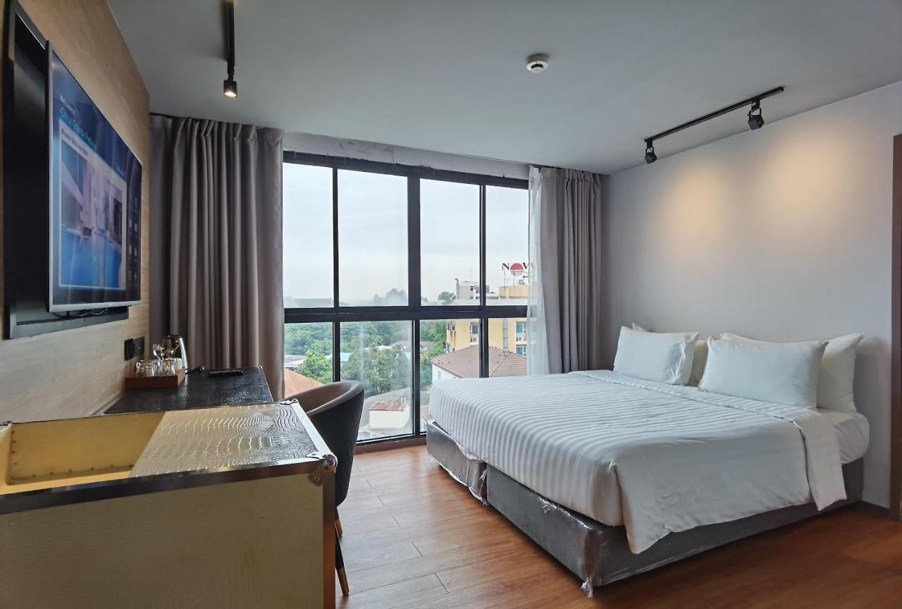 โรงแรม Citrus Grande By Compass Hospitality