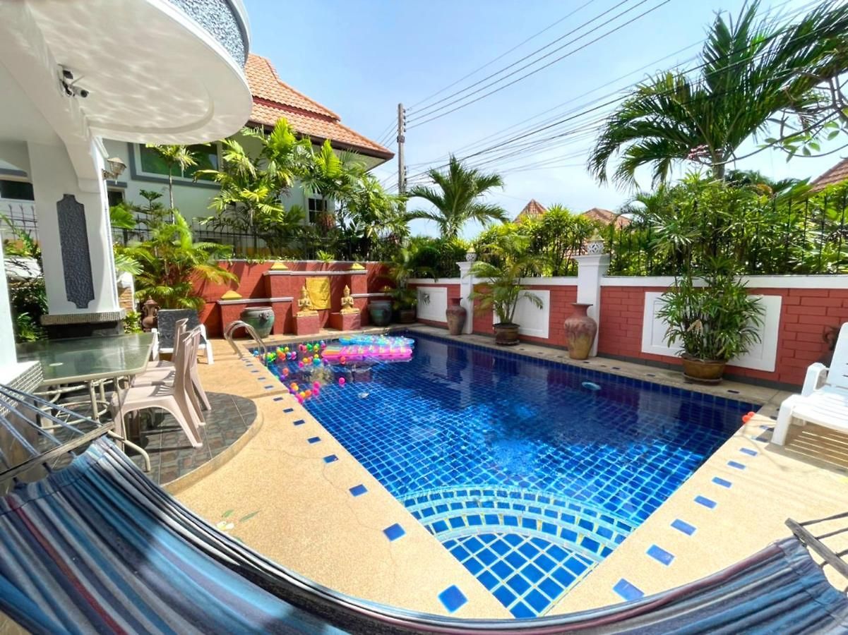 Madee - House Walking Street 6 Bedrooms วิลล่า Pattaya