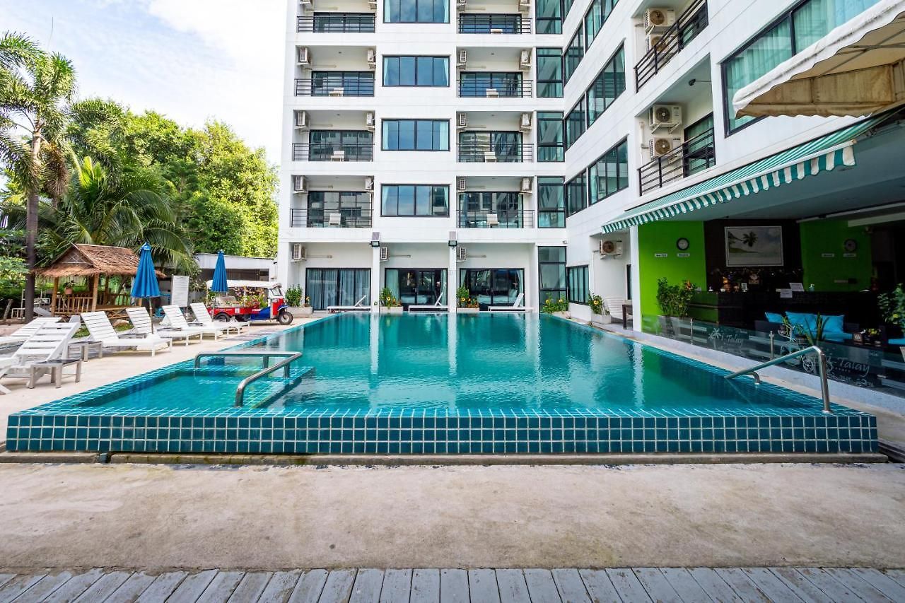 ไอ-ทะเล รีสอร์ต Pattaya